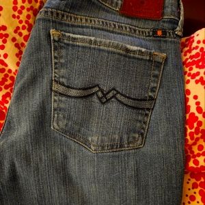 Lucky brand jeans Sweet N,Low 4/27 ankle,says lucky you on fly,